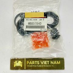 Cupben ( cúp ben ) liền chụp bụi piston phanh trước hay thắng trước Mitsubishi Pajero V45 đời 1990 - 2004. Hàng Japan. Mã MB857840 ( 1 bánh trước là 1 bộ )