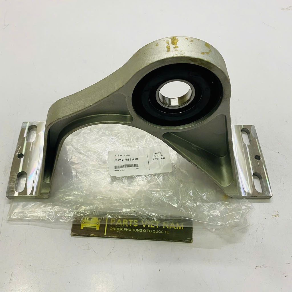 Bi quang treo trục các đăng hay trục truyền động phía sau Mercedes W167 A250, A200, W246, W242 B200, B250, X117 CLA 250, CLA 200, X156 GLA 250, GLA 200 đời 2013 - 2024. Hàng Febi Taiwan. Mã A1764100100, A2464100000, A2464100081