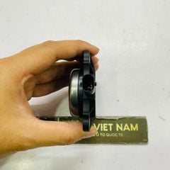 Cảm biến cam hay van điện từ điều khiển trục cam Mercedes W204, W205 C300, C350, W212, W213, E300, E350, E400, W221, W222, S350, S400, CLS400, X204 GLK350, W166, C292 GLE350, GLE400, X166 GLS450 máy M276. Hàng Mer. Mã A2761560490 và A2761560790