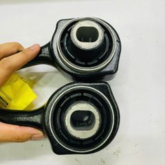 Càng i Dưới, Tay Đòn Gang Mercedes W203 C180, C209 CLK, R171 SLK, Đời 2000-2011, Hàng Frey, Mã: A2033303311 LH, A2033303411 RH ( 1 cái )