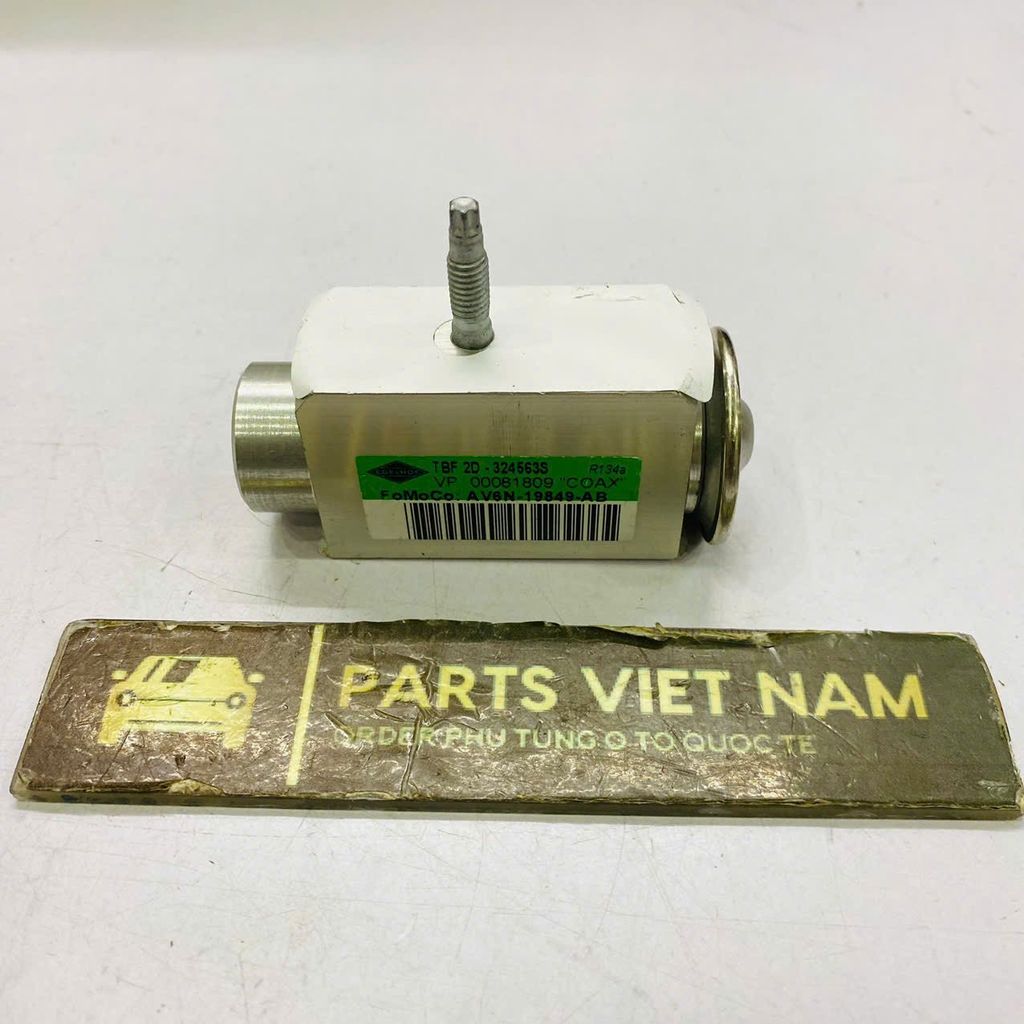 Van tiết lưu dàn lạnh điều hòa Ford Focus đời 2012 - 2018. Hàng chính hãng Fomoco. Mã AV6N-19849-AB
