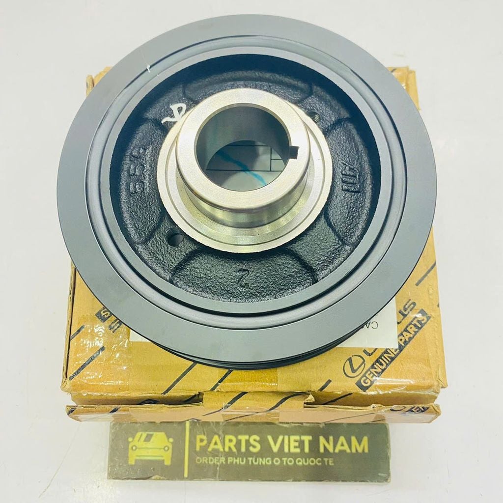 Puly hay bu ly trục cơ, trục khuỷu Toyota Innova, Fortuner, Land Cruiser Prado, Haice máy xăng 1TR, 2TR đời 2006 - 2016. Hàng xịn Toyota. Mã 134080C030, 1340875050, 13408-0C030, 13408-75050