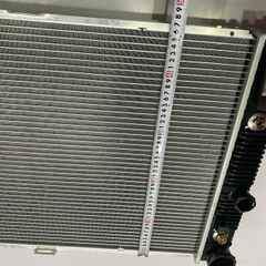 Két nước làm mát động cơ Mercedes S-Class W221 S350, S400, S450, CL-Class C216 CL 600, CL 63. Đời 2005 - 2013. Hàng OEM Behr. Mã A2215002603, A2215003103, A2215000503, A2215000203, A2215000003