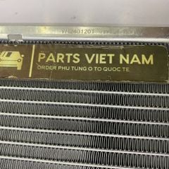 Két nước làm mát động cơ Mercedes S-Class W221 S350, S400, S450, CL-Class C216 CL 600, CL 63. Đời 2005 - 2013. Hàng OEM Behr. Mã A2215002603, A2215003103, A2215000503, A2215000203, A2215000003