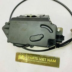 Cơ cấu khóa cốp hay cửa hậu Mercedes W164 ML280, ML320, ML350, ML500, W251, R320, R280, R350, R500 đời 2005 - 2011. Hàng cao cấp đặt 8 - 12 ngày. Mã A1647400735