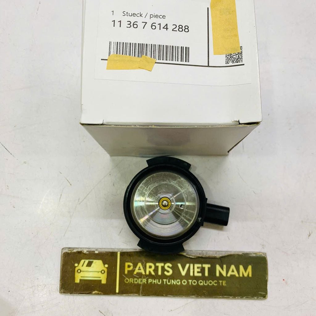 Van điều khiển điều chỉnh trục cam hay cảm biến cam (van solenoi) BMW X3, X5, F30, F31, 320i, 328i, F10, F11 520i, 528i, F02, F04, 740i, X1, X4, X6 động cơ N20, N26, N55 đời 2011 - 2016. Hàng OEM Bmw. Mã 11367614288