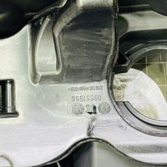 Nắp che dàn ( giàn) cò động cơ hay dàn cam BMW F30, F31 320i, 330i, G30 530i, G11 730i, 740 Le, X1, X2, X3, X4, MINI Cooper động cơ B48, B46 đời 2014 - 2021. Hàng OEM Continatel. Mã 11127611278, 11128605598