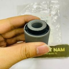 Cao su thanh giằng cân bằng sau thanh dài Toyota Land Cruiser, Lexus LX570. Đời 2007 - 2025. Hàng OEM. Mã 48740-60150, 48725-35040 ( 1 xe 2 quả đơn giá 1 quả )