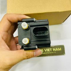 Van chia hơi nâng gầm BMW 5 Series E61, X5 E70, X6 E71 E72. Đời 2002 - 2014. Hàng OEM. Mã 37206859714, 37206789937