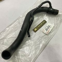 Ống nước trên két nước (ống nước vào) Toyota Sienna, Avalon, Camry, Lexus ES350, RX350 (máy 3.5L 2GR-FE). Đời 2006-2012. Hàng xịn Toyota đặt 3 - 5 ngày. Mã 16571-0P140, 16571-0P050, 165710P140, 165710P050