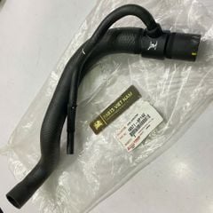 Ống nước trên két nước (ống nước vào) Toyota Sienna, Avalon, Camry, Lexus ES350, RX350 (máy 3.5L 2GR-FE). Đời 2006-2012. Hàng xịn Toyota đặt 3 - 5 ngày. Mã 16571-0P140, 16571-0P050, 165710P140, 165710P050