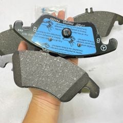 Má phanh trước hay bố thắng trước Mercedes W204 C250, C300, C350 , W212 E200, E220, E250, E300, E350 , C218 CLS250, CLS350, R172 SLK200, SLK250, SLK350 đời 2007 - 2017. Hàng OEM Cao cấp. Mã A0054201620, A0074205820, A0064202820