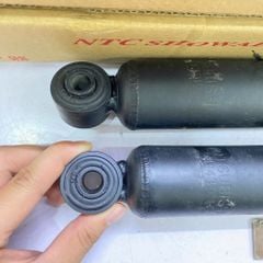 Giảm xóc trước hoặc phuộc nhún trước lắp cho xe Mitsubishi Pajero V31 V32 V33 V34, L200, Triton, Montero sport đời 1991 - 2007. Hàng Showa Japan. Mã MB892584, MB633900, MR267960 ( 1 cây )