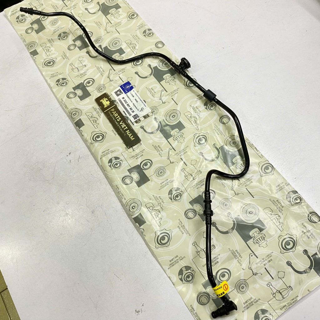 Ống thông hơi bình nước phụ, ống nước hồi Mercedes S-class S400, S500, S600, Maybach W222 đời 2013 - 2020. Hàng Bmtsr. Mã A2225015025