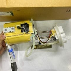 Cụm bơm xăng (bơm nhiên liệu) trên động cơ Land Rover Discovery Sport, Range Rover Evoque đời 2015 trở 2024. Hàng Land Rover xịn China. dùng cho động cơ 2.0L xăng Si4. Mã LR065349, FK729H307BB