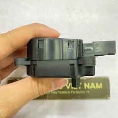 Mô tơ chỉnh hướng gió điều hòa Mercedes Benz C W203, CLK C209, G W463, E W211, ML W163, S W220 Class. Đời 1997 - 2012. Hàng Berh xịn. Mã A2038201642