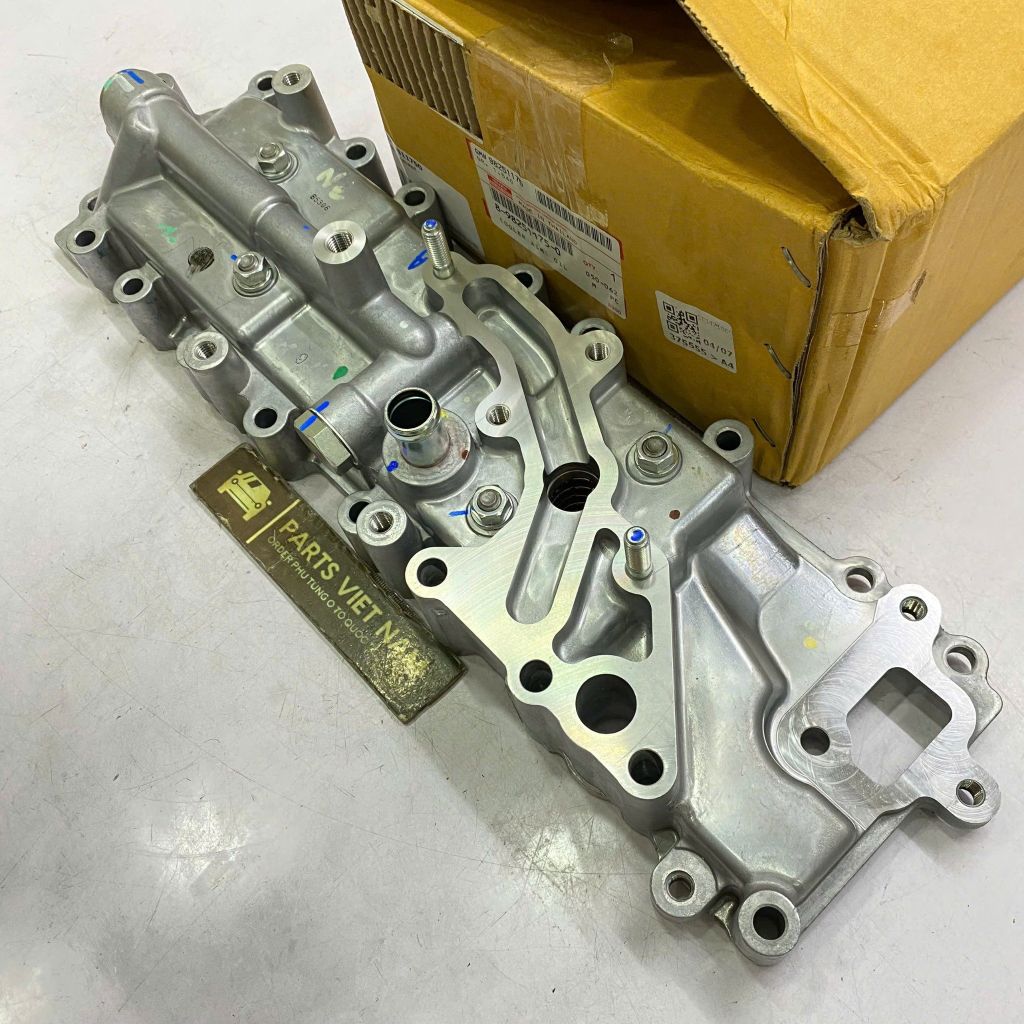 Két sinh hàn, Bộ làm mát dầu động cơ Isuzu D-Max, MU-X đời 2012 - 2019. Hàng chính hãng Isuzu, động cơ 4JJ1, 4JK1. Mã 8-98251175-0, 8982511750, 8-97385-288-0, 8-98109-241-0