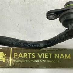 Ống thông hơi nắp dàn cam Mercedes M274 GLC300 (X253), C250 (W205), E300 (W213). Hàng xịn Mã oem A2740189600
