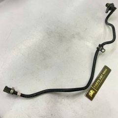 Ống thông hơi nắp dàn cam Mercedes M274 GLC300 (X253), C250 (W205), E300 (W213). Hàng xịn Mã oem A2740189600