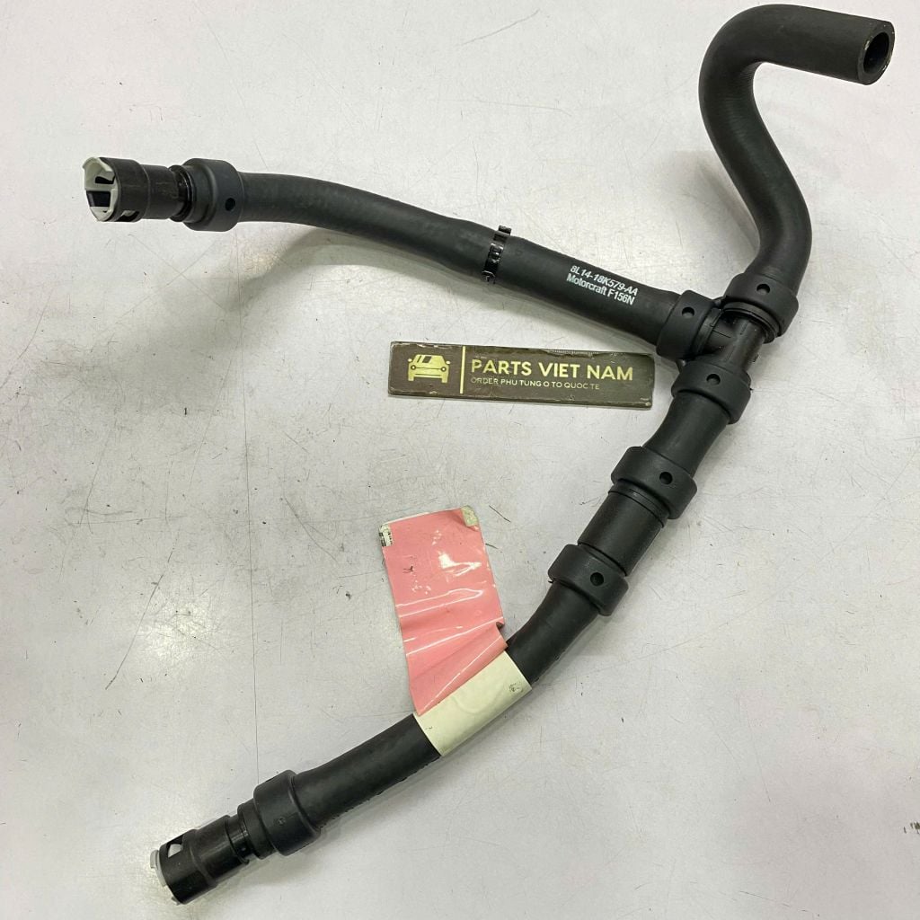 Ống nước nóng Heater Hose, dây nước sưởi Cabin Ford Expedition, Lincoln Navigator 5.4L đời 2007 - 2010. Hàng chính hãng Ford đặt hàng 18 ngày. Mã 8L1Z-18472-A, 8L1Z18472A