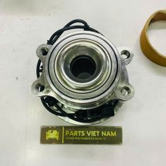 Cụm bi moay ơ trước, bạc đạn bánh trước Nissan Navara Np300 (D23) 4WD 2 cầu liền abs, đời 2015 - 2022. Hàng Koyo. Mã 40202-4JA3A, 402024JA3A