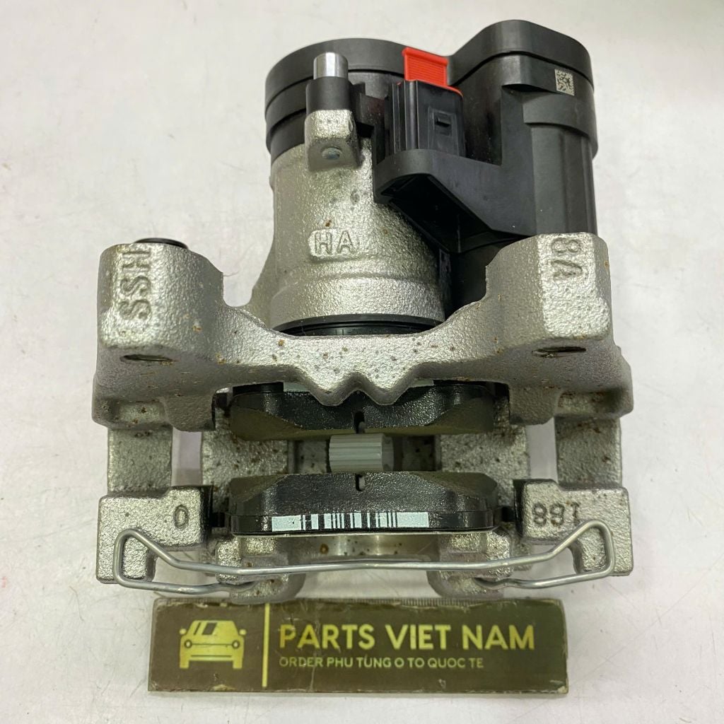 Cụm phanh sau, heo phanh sau bên phải (củ phanh/cùm thắng) tích hợp phanh tay điện tử (EPB) Volkswagen Tiguan, Passat, Arteon, Audi Q3, Skoda Kodiaq, Superb đời 2014 - 2025. Hàng Faw đặt hàng 8 - 12 ngày. Piston 42mm. Mã 3Q0615424, 3Q0615424X