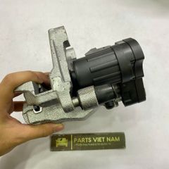 Cụm phanh sau, heo phanh sau bên phải (củ phanh/cùm thắng) tích hợp phanh tay điện tử (EPB) Volkswagen Tiguan, Passat, Arteon, Audi Q3, Skoda Kodiaq, Superb đời 2014 - 2025. Hàng Faw đặt hàng 8 - 12 ngày. Piston 42mm. Mã 3Q0615424, 3Q0615424X