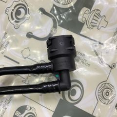 Ống hồi bình nước phụ, ống thông hơi két nước Mercedes GLC-class X253, W253 GLC200, GLC250, GLC300, GLC350e đời 2015 - 2019. Hàng OEM Bmtsr, dùng cho động cơ 2.0L Máy M274. Mã A2535013700, 2535013700