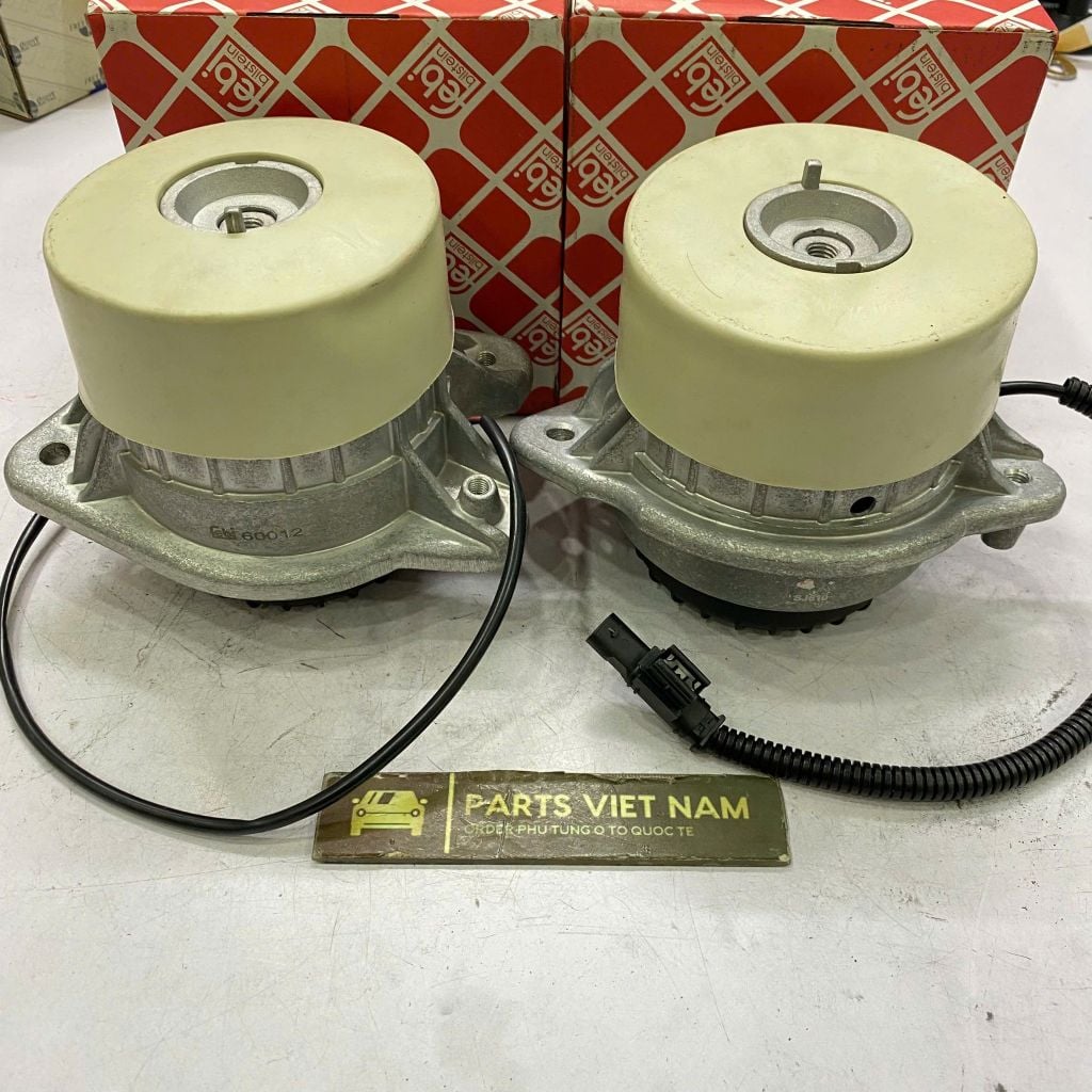 Chân máy trái phải, cao su chân máy Mercedes S-class S320, S400, S450 W222 đời 2013 - 2020. Động cơ V6 M276. Hàng Febi. Mã Phải A2222407117, Phải A2222407217 ( 1 cái )