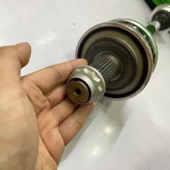 Trục láp cầu sau, cây láp cầu sau Mercedes C200, 180 W203 S203, CLC CL203, CLK C209 A209 đời 2000 - 2011. Dài 731mm, răng ngoài 25/27. Hàng thay thế chất lượng cao đặt hàng 8 - 12 ngày. Mã A2033502610, A2033503256, A2033506656