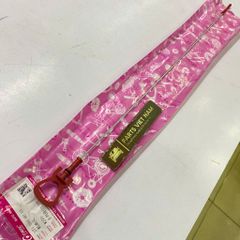 Que thước thăm dầu động cơ Mercedes-Benz C200, C300, C350 (W204), E200, E250, E300 (W212), SLK (R172) máy xăng 1.8L CGI máy M271. Đời 2007 - 2016. Hàng OEM dài thân thước 55cm tổng dài 62.5 cm . Mã A2710108001, A2710101272, A2710100572