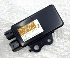 Hộp điều khiển bơm xăng, mô-đun bơm nhiên liệu lắp trên khung gầm Lexus GX460 (URJ150) đời 2010 - 2020. Hàng chính hãng Toyota đặt 12 - 15 ngày. Động cơ 4.6L V8 1UR-FE. Mã 89570-60180, 8957060180