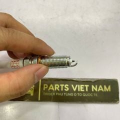 Bugi đánh lửa Mercedes C200 W205, E W212 W213, S W222 , GLC X253 W253, GLE W166, GLB X247 xe 200 300 400 đời 2012 - 2023. Hàng chính hãng, động cơ M133, M176, M177, M178, M270, M274, M276. Mã A0041597003, A0001590500, A0041597903, A2701590700 ( 1 cái )