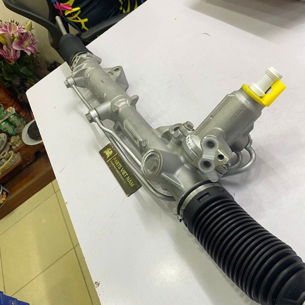 Thước lái Mercedes C-Class W204, C200, C250, C300, X204 GLK300 đời 2007 - 2014. Hàng thay thế chất lượng cao, loại không cảm biến áp xuất đầu. Mã A2044606300, A2044603700