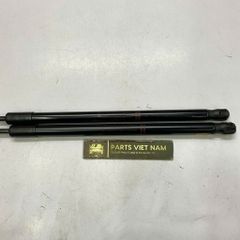 Ty chống nắp ca pô, phuộc ca pô hay ca bô Mercedes C Class (W204), E Class (W212), GLK (X204) cho các dòng 200, 250 đời 2007 - 2017. Hàng thay thế chất lượng cao dài 65 cm. Mã A2048800029, A2049800064, A2049802164, A2049802164, A2049800064 ( 1 đôi )