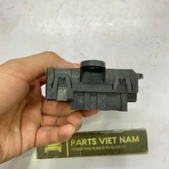 Hộp điều khiển cửa, mô-đun điều khiển cửa trước bên lái (trái) Land rover Discovery Sport và Range Rover Evoque đời 2016 - 2019. Hàng xịn tháo xe đặt 8 - 10 ngày. Mã LR095501, HK83-14D618-BB