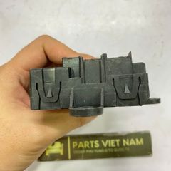 Hộp điều khiển cửa, mô-đun điều khiển cửa trước bên lái (trái) Land rover Discovery Sport và Range Rover Evoque đời 2016 - 2019. Hàng xịn tháo xe đặt 8 - 10 ngày. Mã LR095501, HK83-14D618-BB