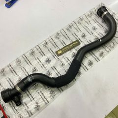 Ống nước, ống dẫn nước làm mát ống hồi (ống trên) BMW 5 series g30, 7 series g12 530e, 530i, 740e đời 2017 - 2020. Hàng OEM. Động cơ B46, B48. Mã 17128602870 (cái)