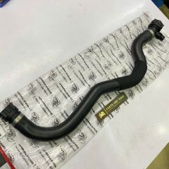 Ống nước, ống dẫn nước làm mát ống hồi (ống trên) BMW 5 series g30, 7 series g12 530e, 530i, 740e đời 2017 - 2020. Hàng OEM. Động cơ B46, B48. Mã 17128602870 (cái)