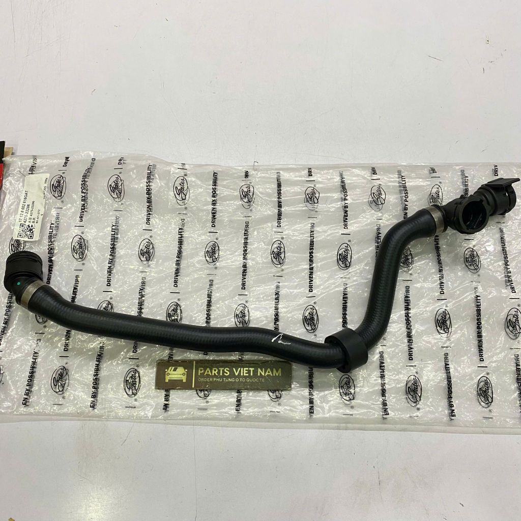 Ống nước, ống dẫn nước làm mát ống hồi (ống dưới) BMW 5 series g30, 7 series g12 530e, 530i, 740e đời 2017 - 2023. Hàng OEM. Động cơ B46, B48. Mã 17128602616