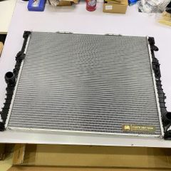 Két nước, két nước làm mát BMW series g30 540i, 520i, 530i, 640i, 630i, g12 740i. Dùng cho xe bản khí hậu nóng (hot-climate version). Hàng OEM. Động cơ B58. Mã 17118743664, 17118686026, 17118650745 (cái)