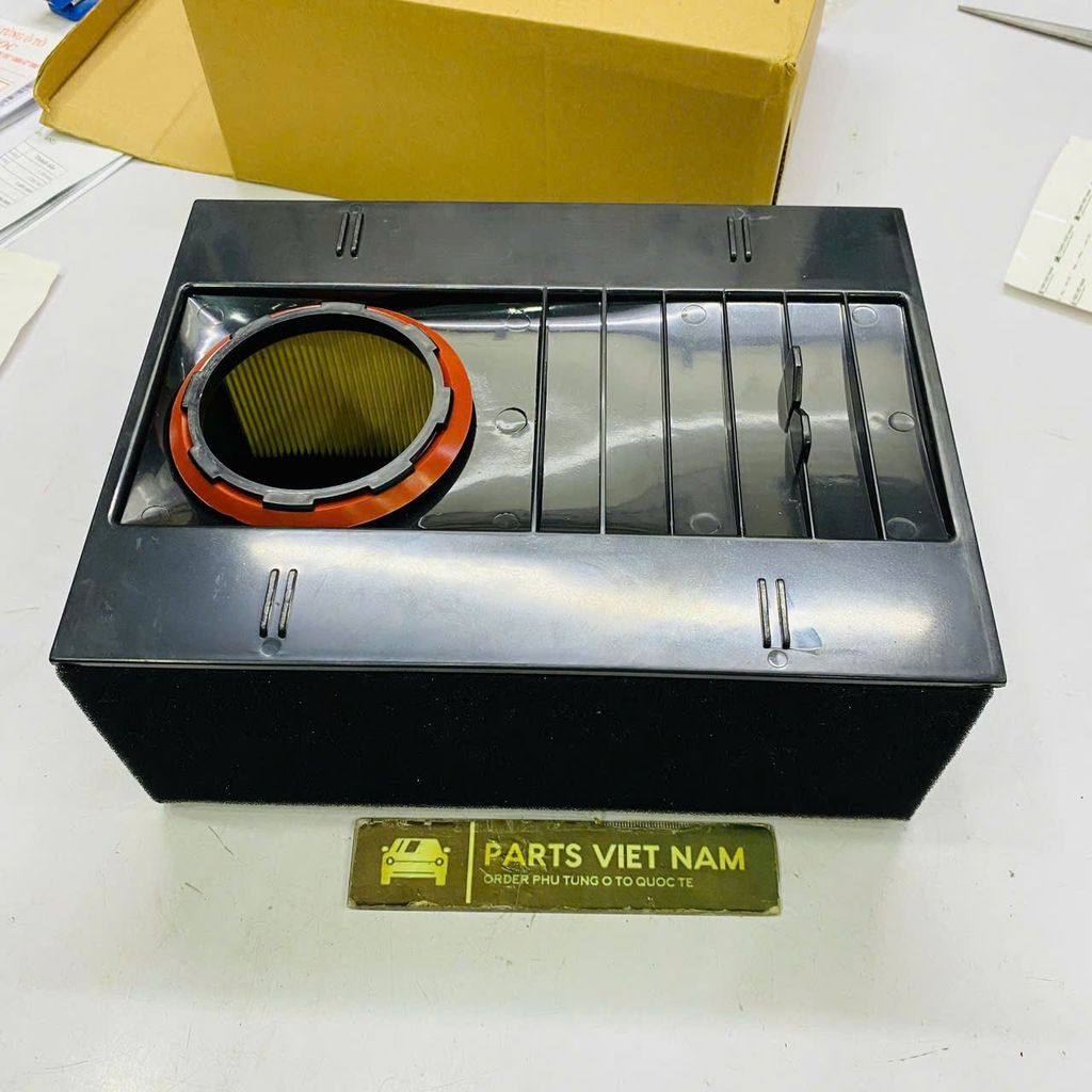 Lọc gió động cơ, lọc không khí động cơ Porsche Macan (95B) đời 2014 - 2024. Hàng Faw China, động cơ 2.0L, 3.0L, 3.6L. Mã 95B129620, 95B129620A