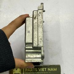 Hộp điều khiển túi khí, hộp điều khiển srs, cảm biến túi khí tổng lắp trên xe Mazda 3 (BK) đời 2003 - 2008. Hàng xịn tháo xe đặt 8 - 10 ngày . Mã BP4M-57-K30, BP4M57K30, 0285001553