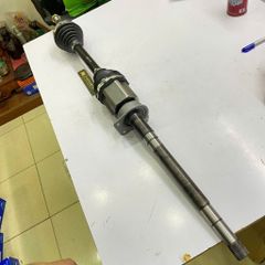 Cây láp ngang trước phải, trục láp cầu trước phải Ford Explorer (Thế hệ 6) máy 2.3L EcoBoost đời 2020 - 2024. Hàng Ford JMC, động cơ 2.3L, thông số 38*35*1035. Mã MB5Z-3B436-A, MB5Z-3B436-E (cây)