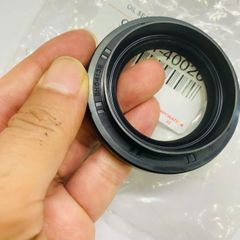 Phớt láp trước bên phụ (phải) Toyota Camry, Corolla Altis, Rav4, Highlander, Previa, Alphard, Lexus NX đời 2000 - 2021. Hàng Toyota NOK, kích thước 40*64*10 mm, động cơ. Mã 9031140026, 9031140025, 9031140030, 9031140031, 9031140036, 9031140041