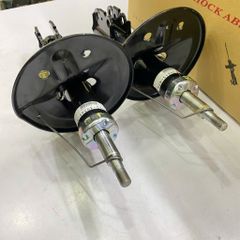 Giảm xóc trước, phuộc nhún trước Toyota Camry 2.2 SXV20 máy 5S đời 1997 - 2001. Hàng OEM Showa chất lượng cao. Mã Phải: 48510-39496, 48510-39486. Mã Trái: 48520-39176, 48520-39486 ( thay 1 đôi bảo hành 12 tháng ) ( giá 1 cây )