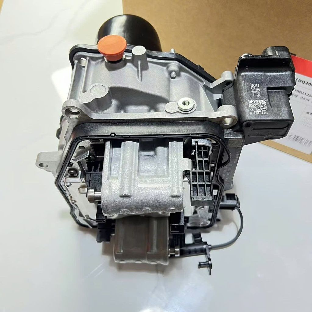 Hộp điều khiển hộp số Mechatronic, Vỉ mạch hộp số DSG 7 cấp Audi A1, A3, Passat, Polo đời 2008 - 2018. Hàng OEM Luk, dùng cho hộp số tự động DQ200, đặt hàng 8 - 12 ngày. Mã 0AM325025H,0AM325025D, 0AM325025J, 0AM325065N, 0AM927769D, 0AM927769G