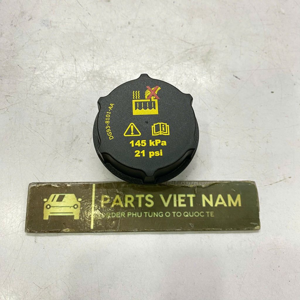 Nắp bình nước phụ Land Rover Range Rover Evoque đời 2012 - 2022, Discovery Sport đời 2015 - 2022, LR2 Freelander 2 đời 2008 - 2015. Hàng xịn Fomoco. Mã LR000243, 30680002, 31368311, 3M5H8100AD (cái)