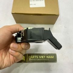 Khóa cốp hậu, ổ khóa cốp sau Toyota Corolla Altis đời 2007 - 2013, Toyota Vios đời 2008 - 2018, và Toyota Yaris Sedan đời 2008 - 2013. Hàng OEM chất lượng cao. Mã 64610-02110, 6461002110, 64610-0D090, 64610-0D040, 64610-02140