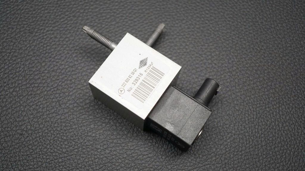 Van tiết lưu giàn lạnh sau, van giản nở gas lạnh sau Mercedes S Class W222, Maybach X222 S400, S500, S600, S63 AMG đời 2013 - 2020. Hàng xịn. Mã A2228306205